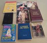 vários livros de religião valor pode variar