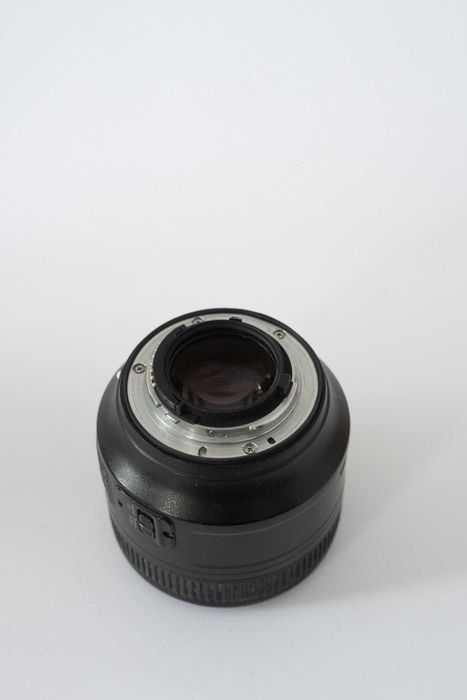 Obiektyw NIKOR 85 mm f 1.8G