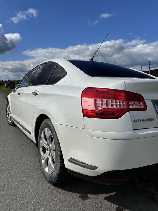 Продам машину!!!