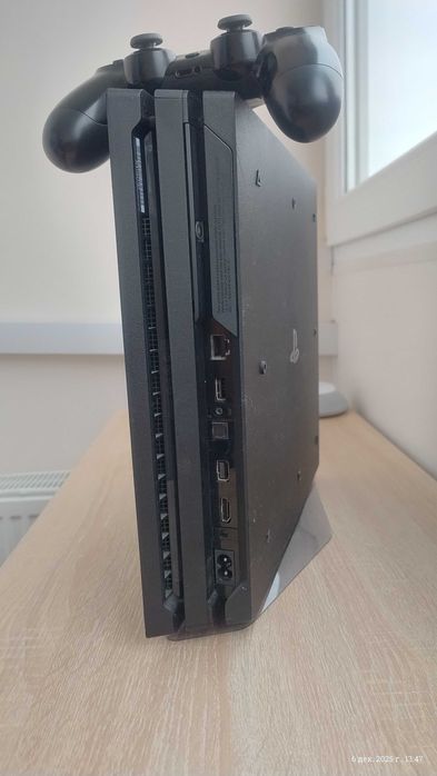 Play Station 4 pro 1Tb, PS 4pro 1Tb + ігри 6шт