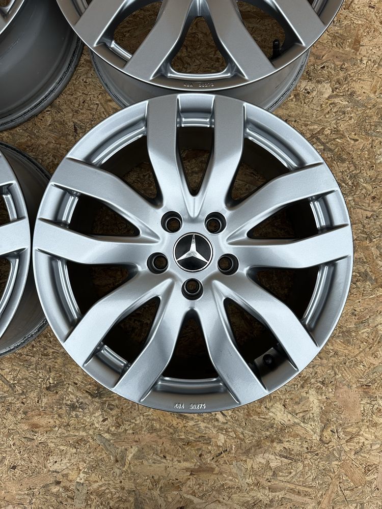 Диски5/112 R17 ET35 цо(діа)66.6 Вольцваген, Мерседес титани