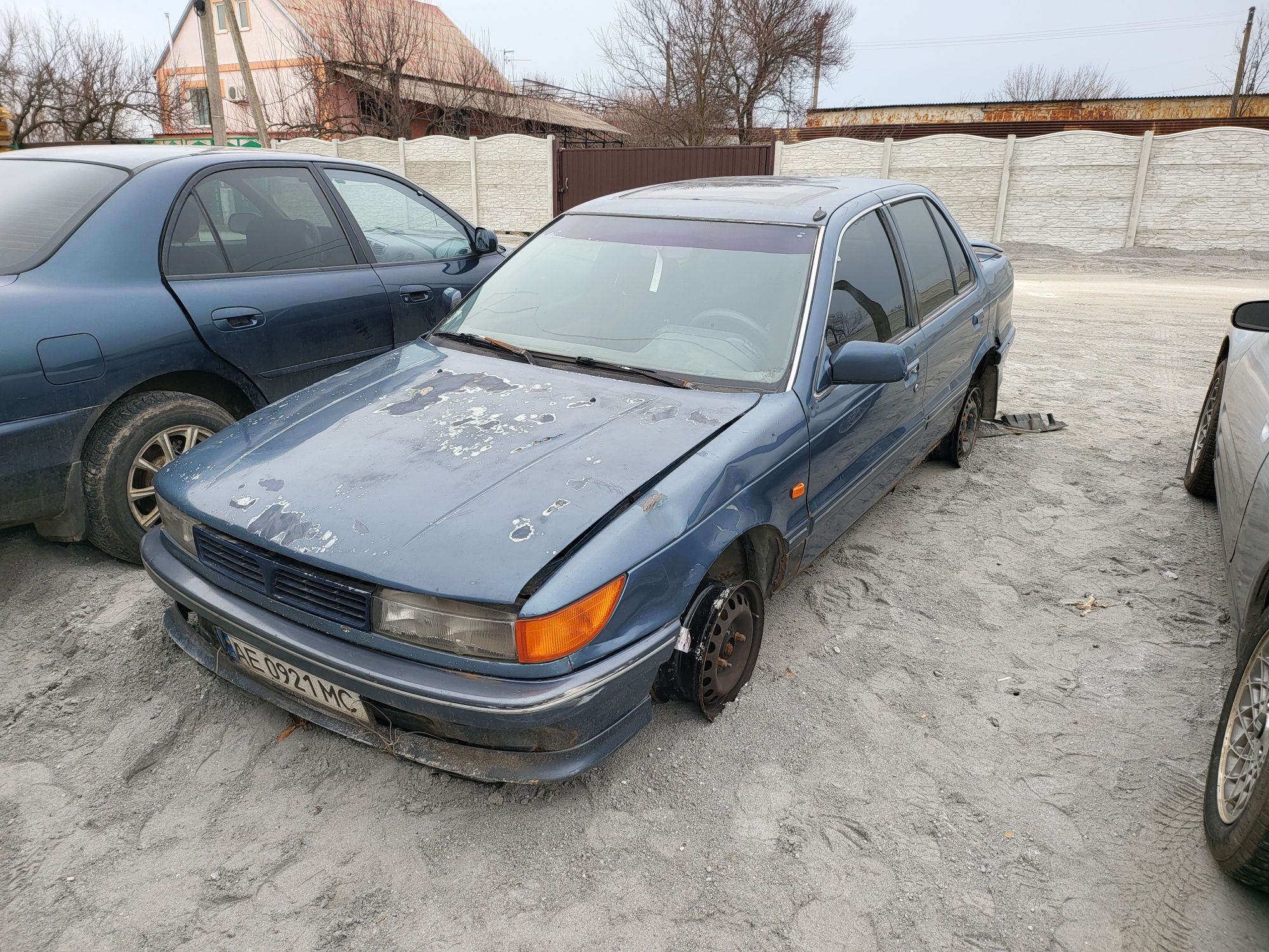 Запчасти mitsubishi lancer 1989-1992 Мицубиси Лансер 1.5 инжектор