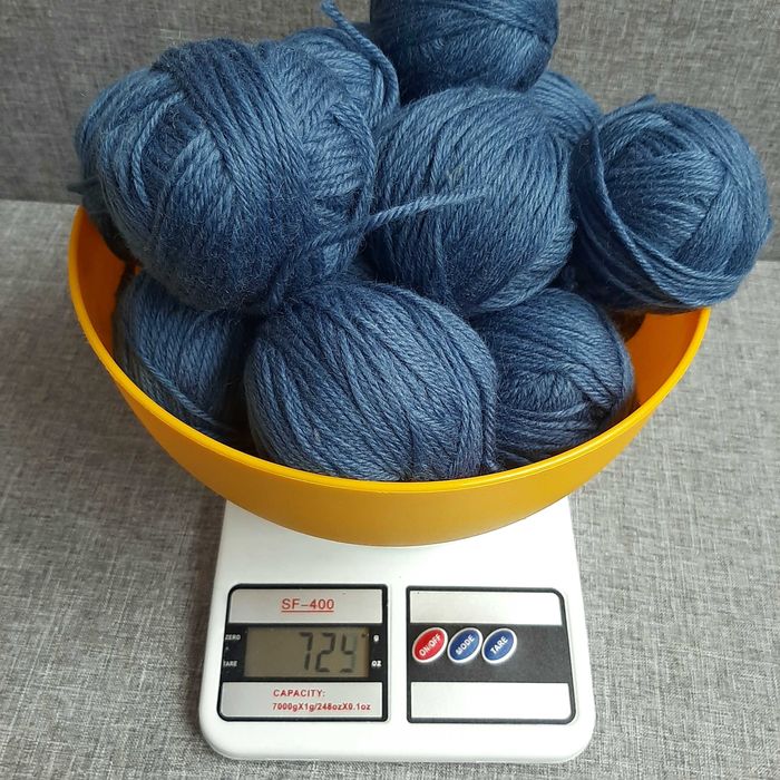 Пряжа 100% вовна 729 грамів
