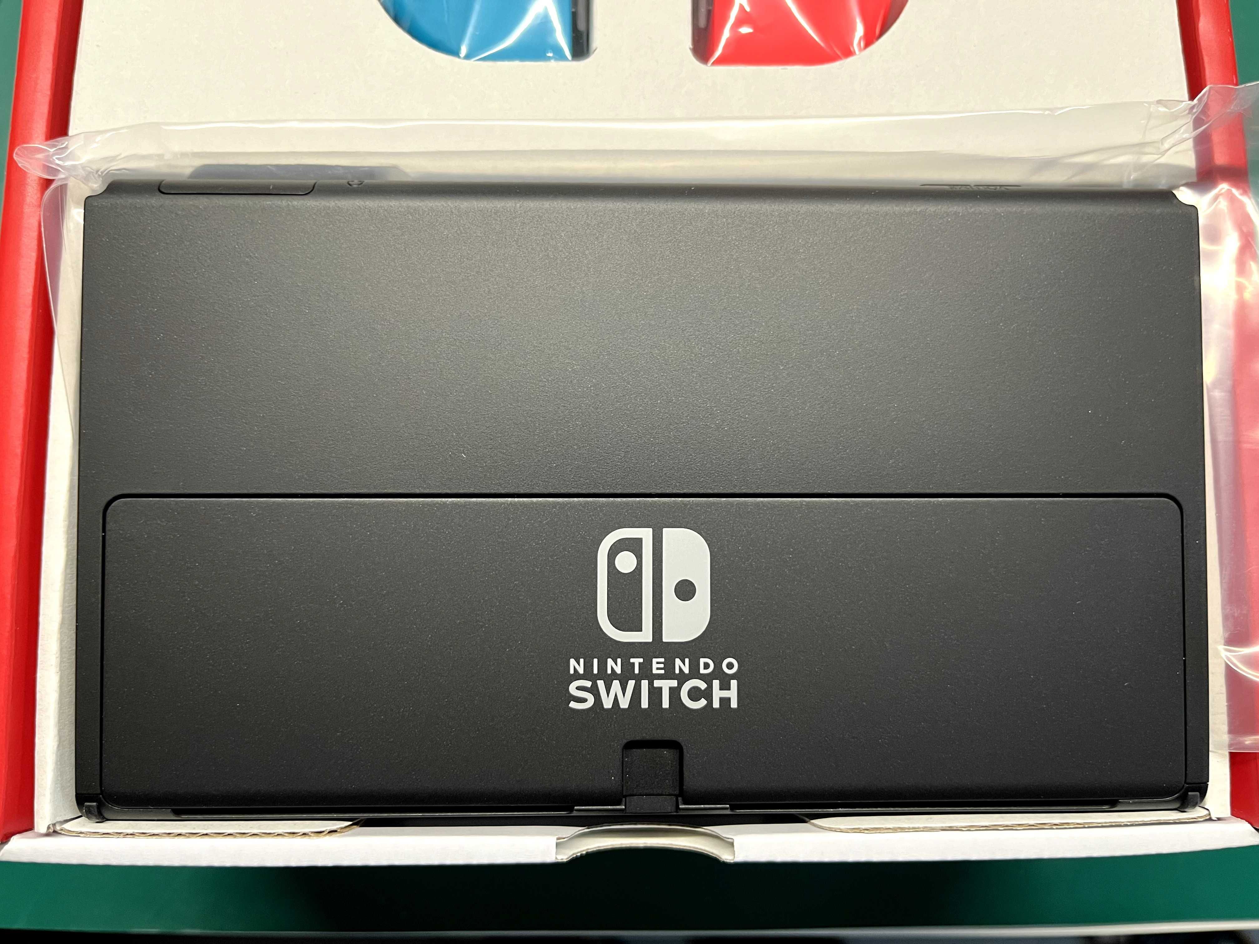 Nintendo Switch OLED Desbloqueada (Nova) + MicroSD Kingston 256GB