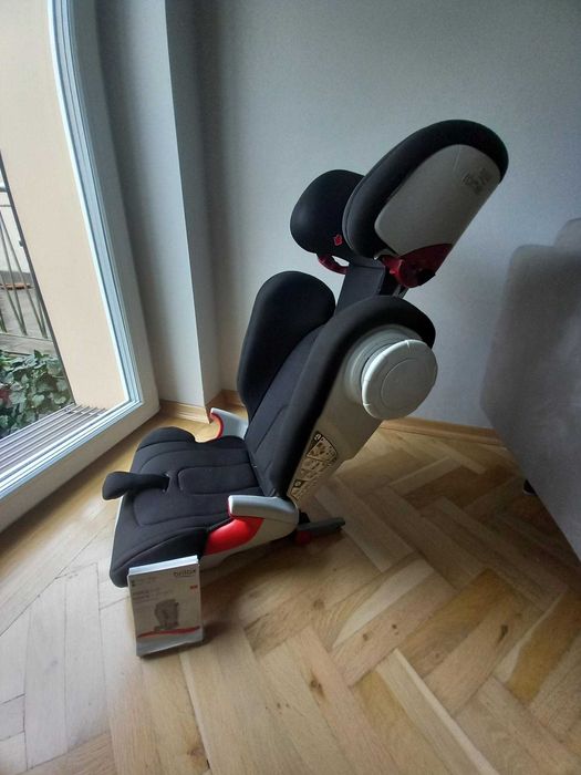 Fotelik samochodowy Britax Romer Kidfix II XP Sict Black 15-36 kg
