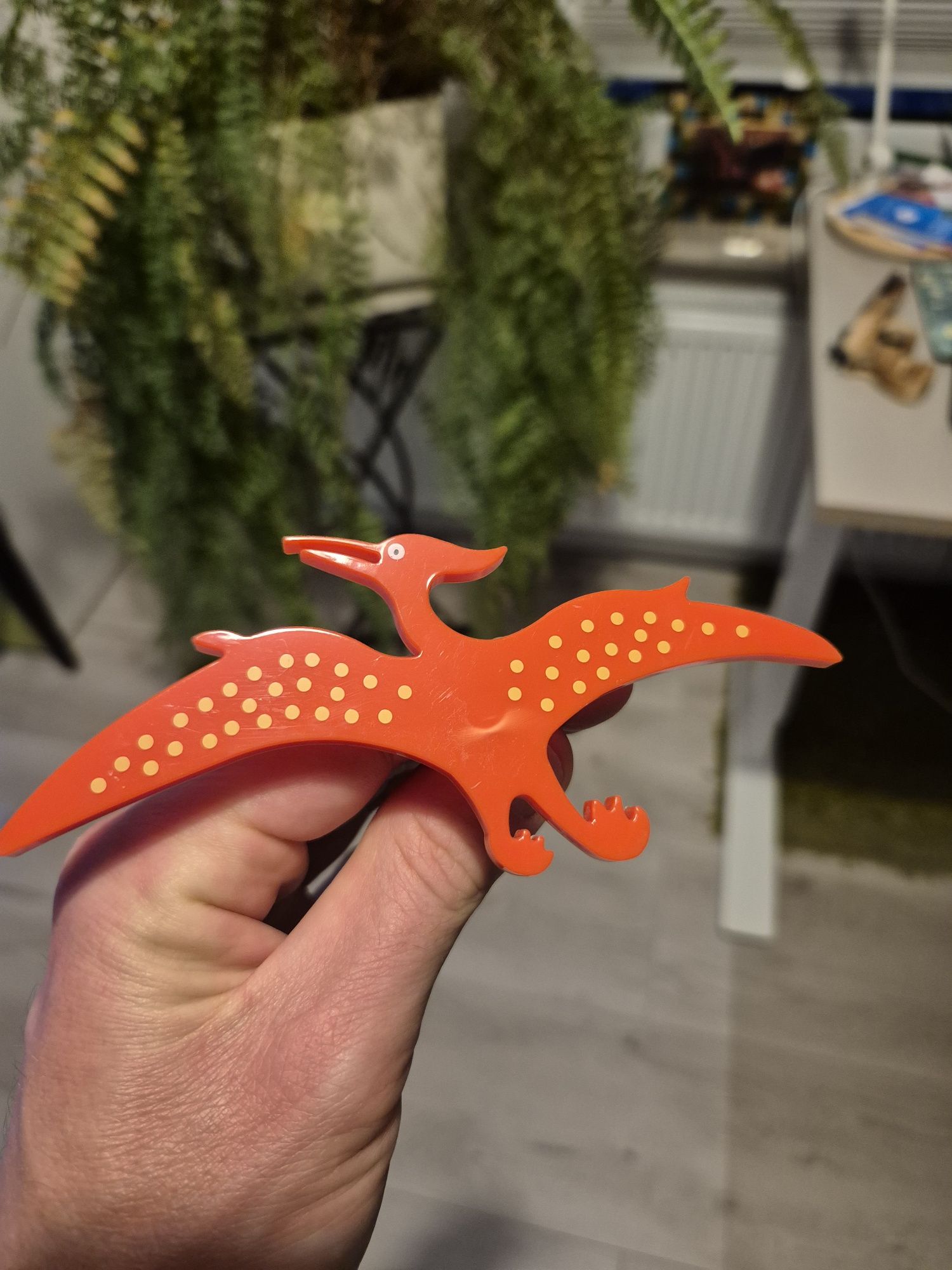 Wesoła lampa sufitowa dinozaury