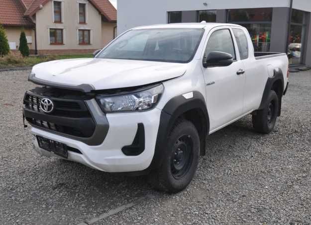 Разборка Toyota Hilux фари