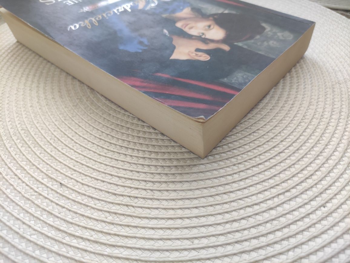 Stephanie Laurens, Uwodzicielka, Saga rodu Cysterow, literatura piękna