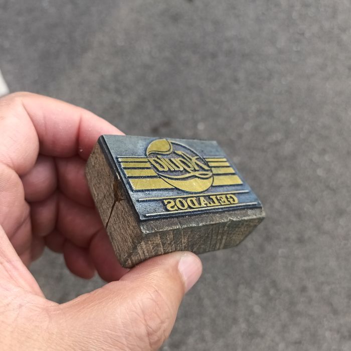 Gelados Águia Raro carimbo