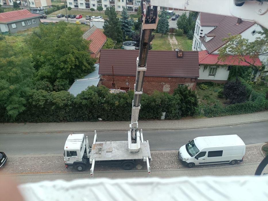 Wynajem podnośnika koszowego 34m i 22m wycinka drzew