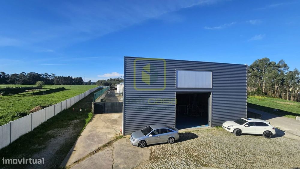 Armazém e Unidade Industrial