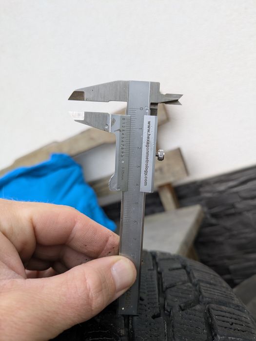 Opony Yokohama 185/65 R15, zimowe używane