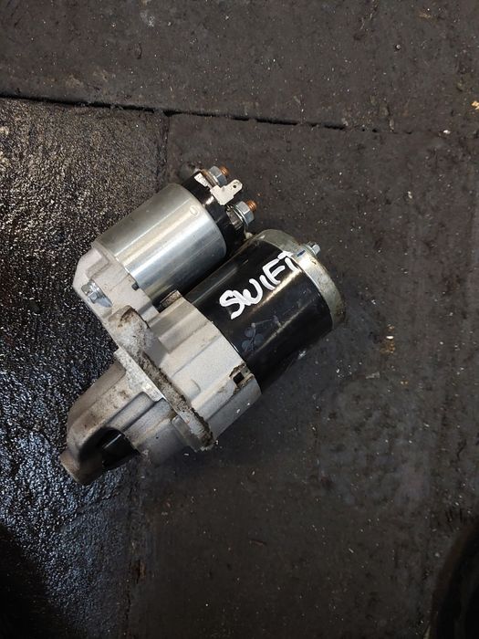 Suzuki swift mk7 1,2 benzyna rozrusznik