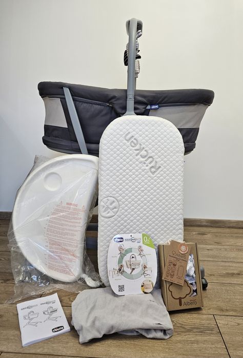 Chicco Baby Hug Air 4 w 1 Dark Grey z dodatkowymi akcesoriami