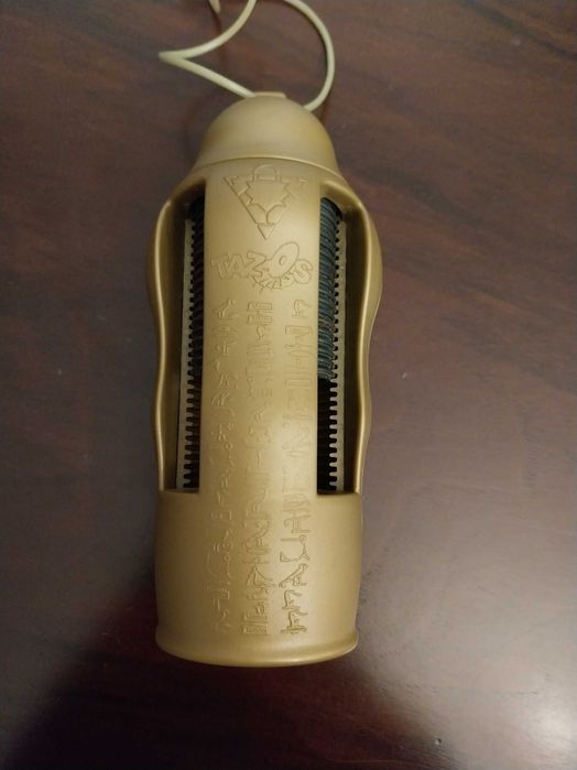 Porta Tazos dourado, Yu Gi Oh, Matutano, em muito bom estado