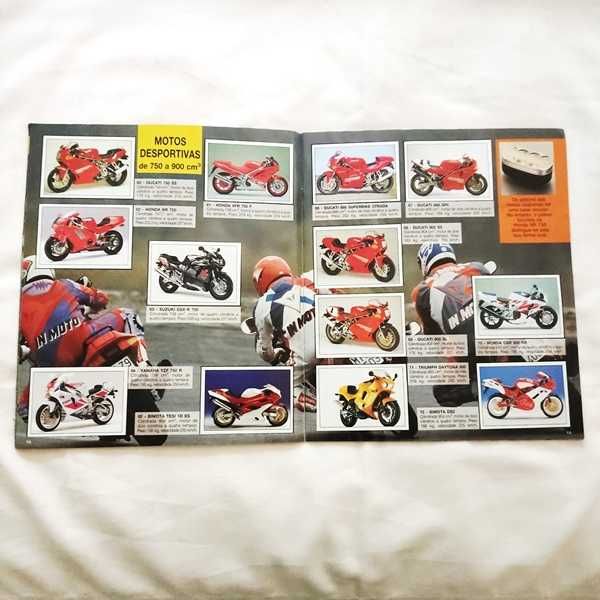 Caderneta Super Moto da Panini Incompleta faltam 4 cromos