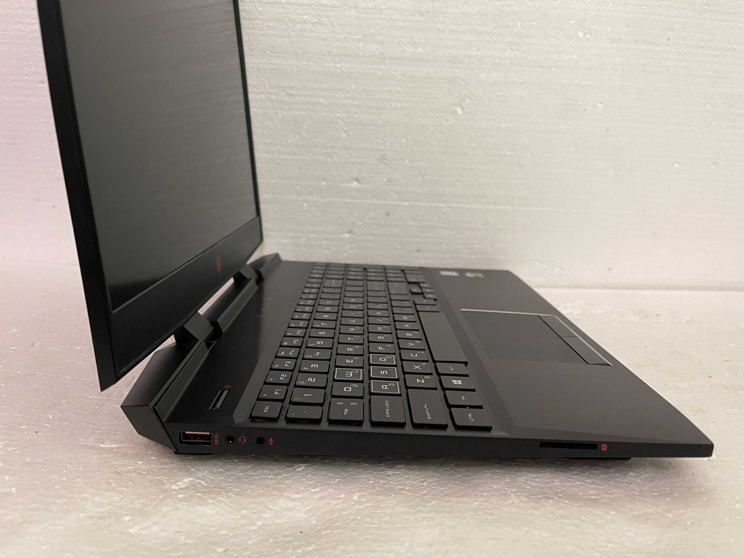 Игровой HP OMEN 15 /Core i7 12" ЯДЕР/ Видео GTX 1060 (6 ГБ)  СТАЛКЕР 2