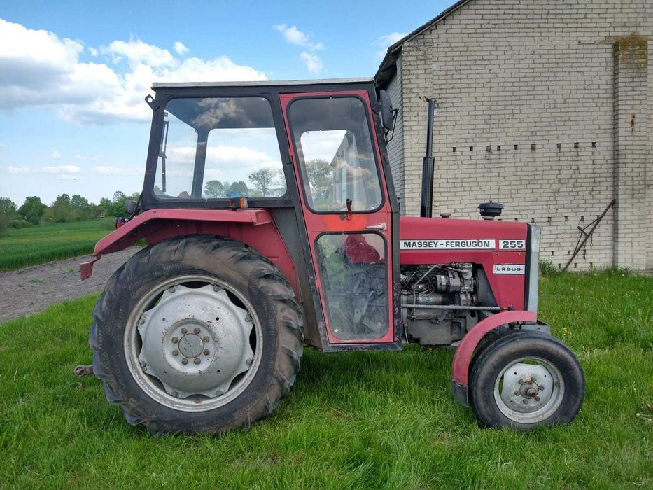 Ursus Massey Ferguson MF 255