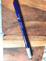 Essence Kajal Pencil kredka do oczu niebieska granat ołówek indygo