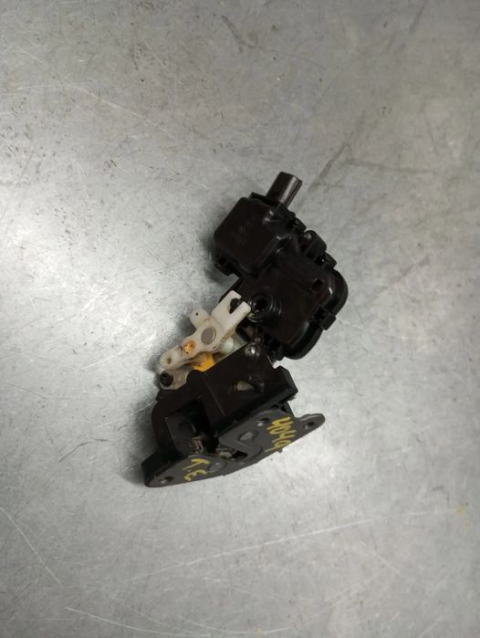 Fechadura / fecho porta trás esquerdo DACIA Spring