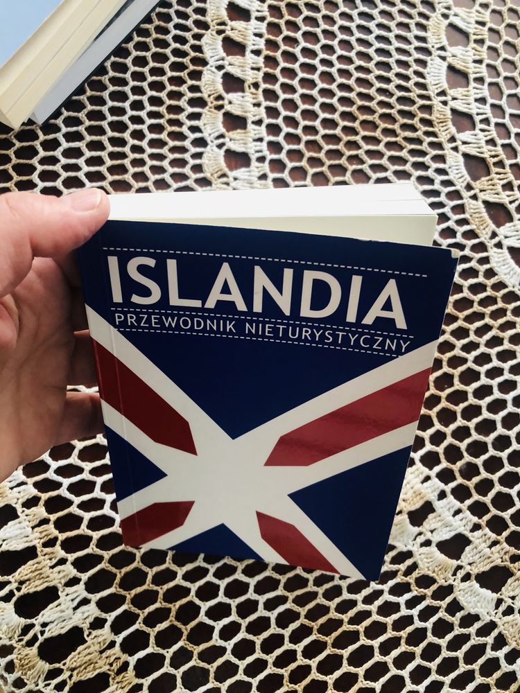 Islandia. Przewodnik nieturystyczny