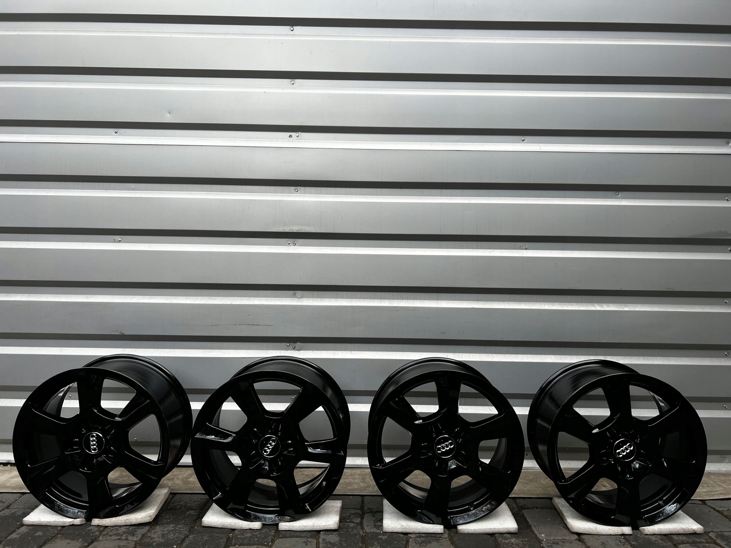 Oryginalne Felgi Audi 16" A3 A4 A6 A8 Q3 TT