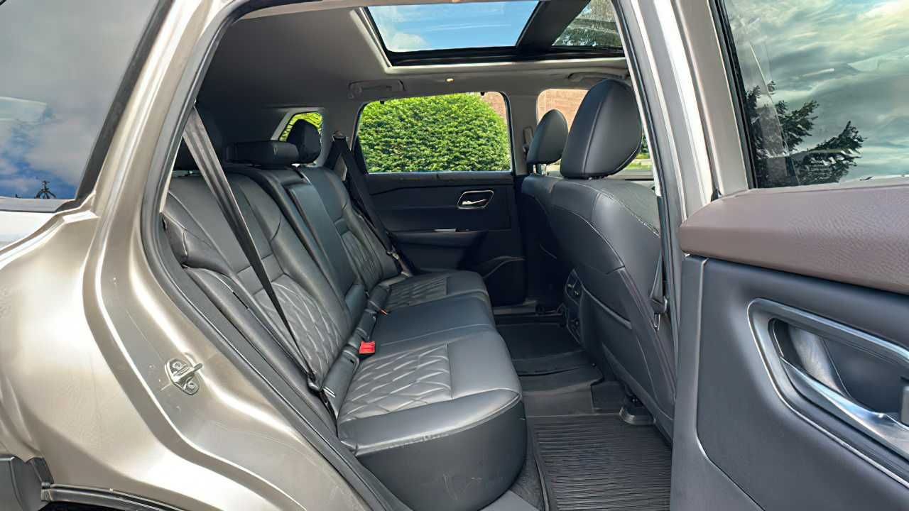 Nissan Rogue Platinum 2023
