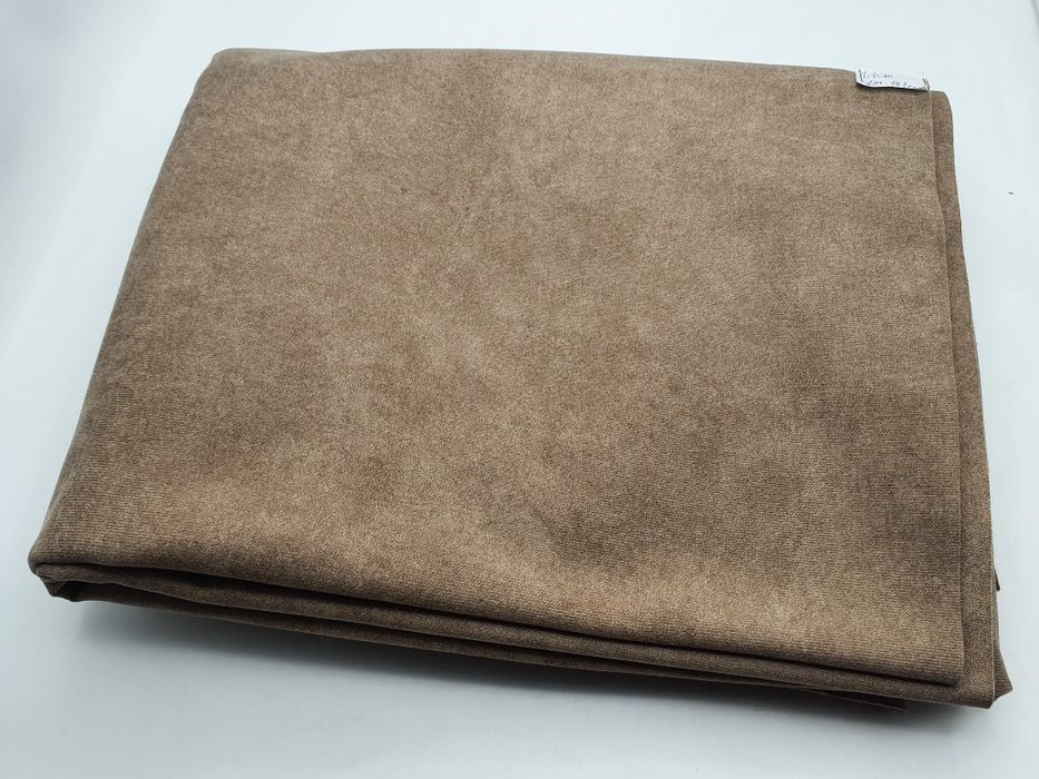 Tkanina obiciowa kupon 1,10 m.x 141 cm.