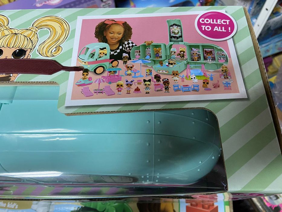 Автобус Лол кемпер в наборе 2 куклы,аксессуары