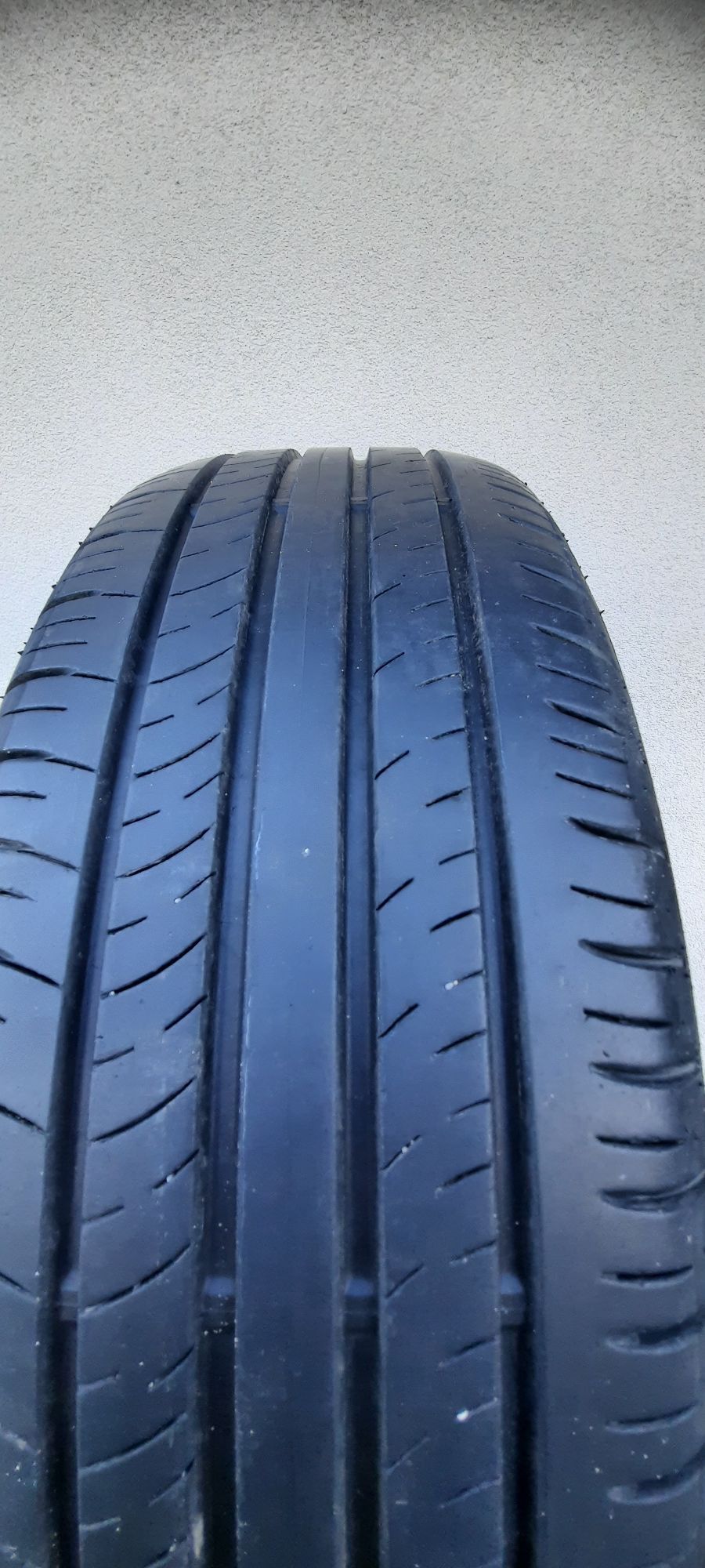 Opony letnie 215/60R17 Dunlop Enasave EC300+