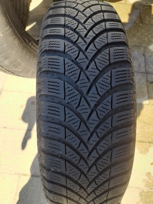 Opona zimowa Semperit speed grip 5  165 70 r14