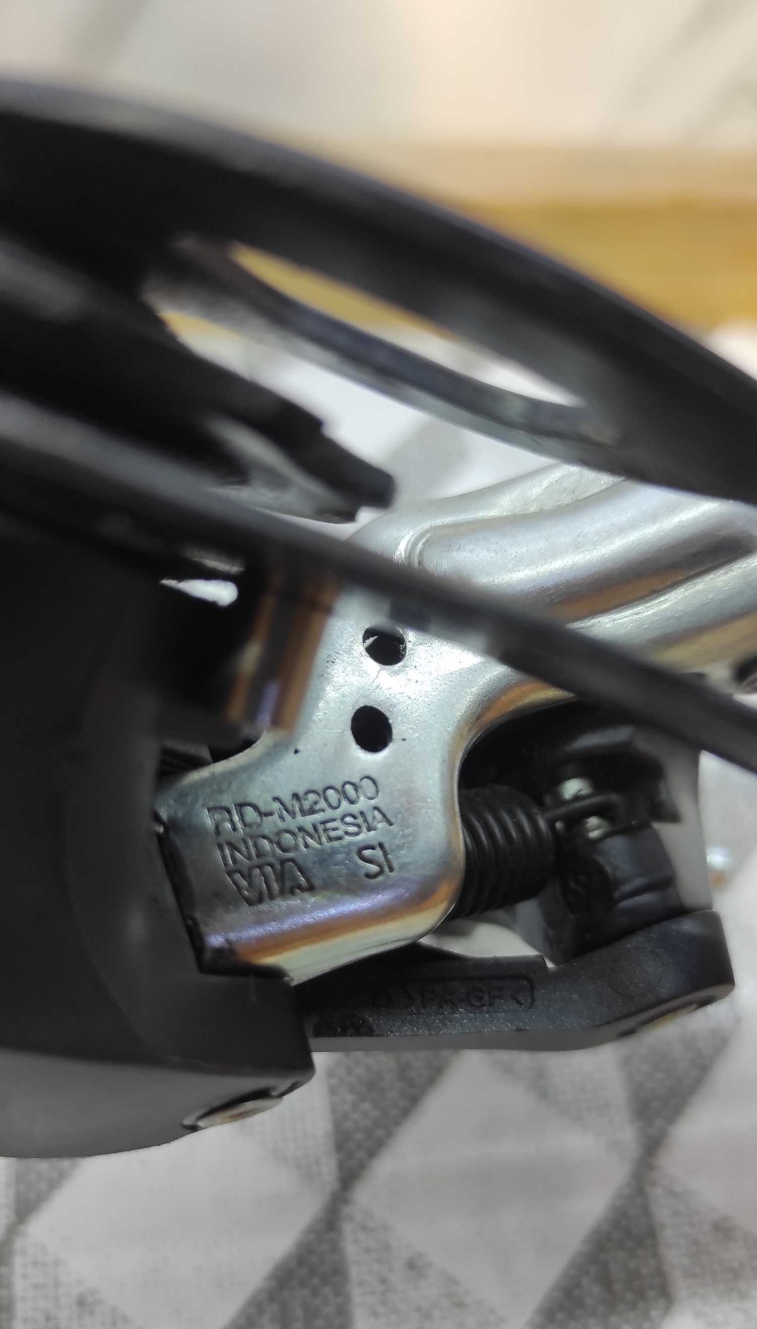 Przerzutka tylna SHIMANO ALTUS RD-M2000 (używana)