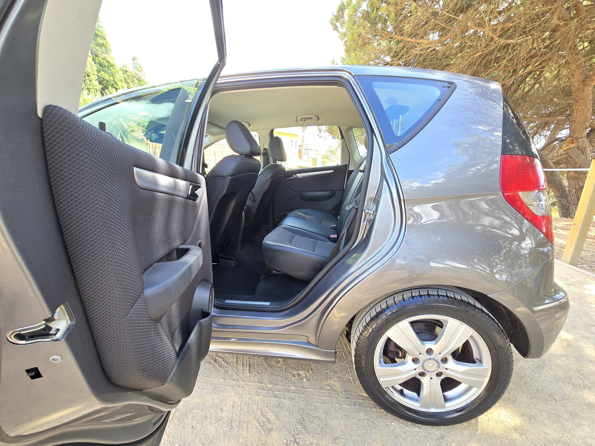 Mercedes-Benz A180 CDi 2010/12 Com Livro de Revisões Apenas 200mil kms