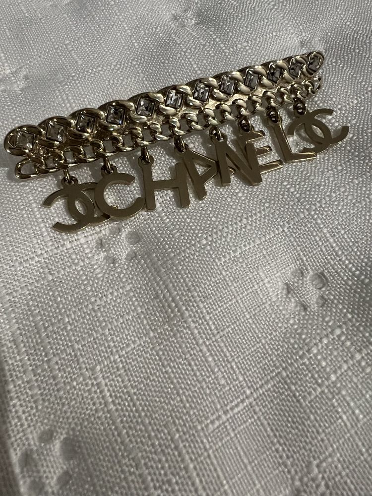 Alfinete Chanel Verdadeiro