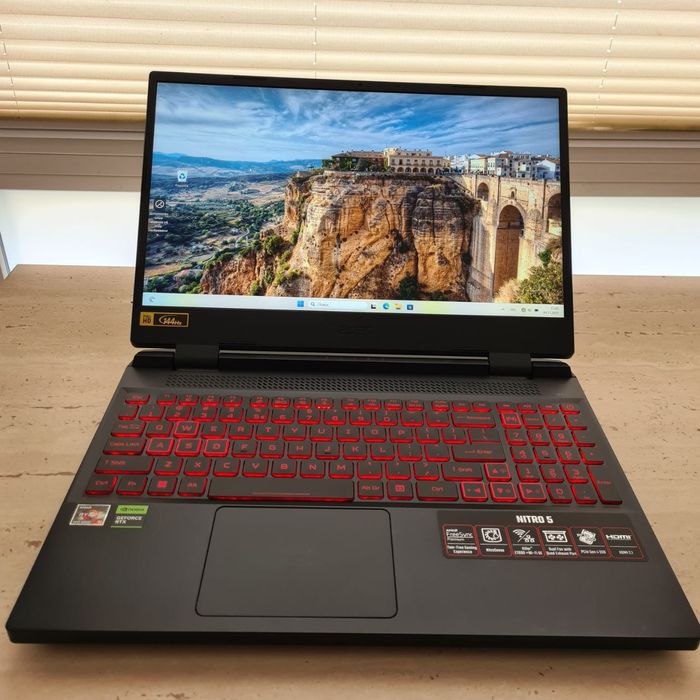 Acer Nitro 5 AN515-46 | Ryzen 5 6600H | RTX 3050 | 16 GB RAM | SSD 512