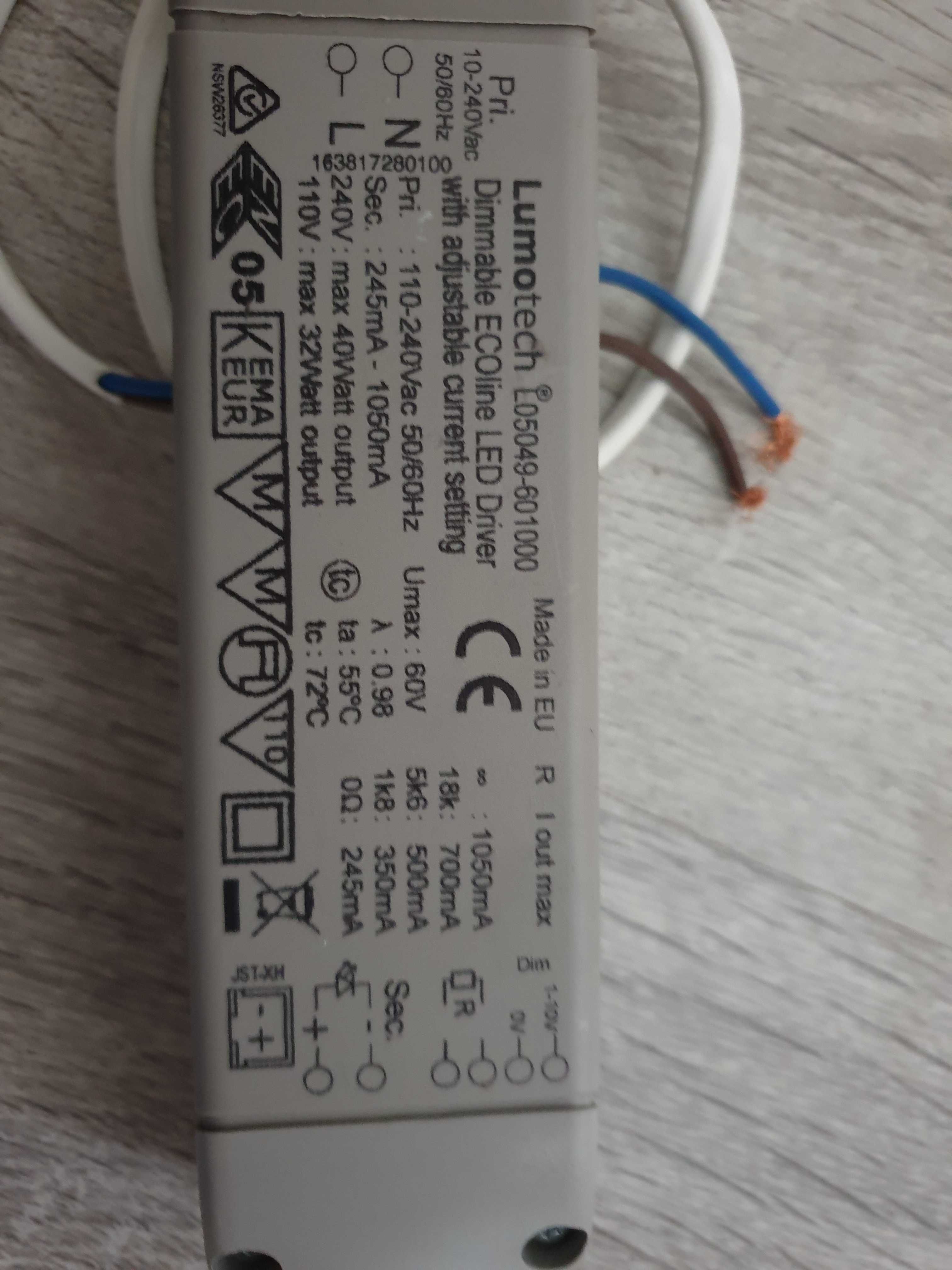 Lampa LED 26W, barwa biała 2700K, stan - jak nowe! ! ! 12 sztuk