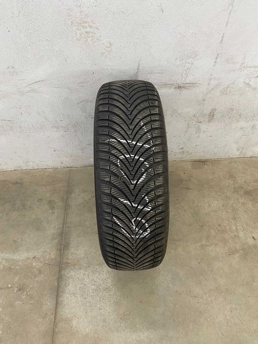 Kumho Solus 4S Ha32 215/65R17 103V M+S Nr 1019