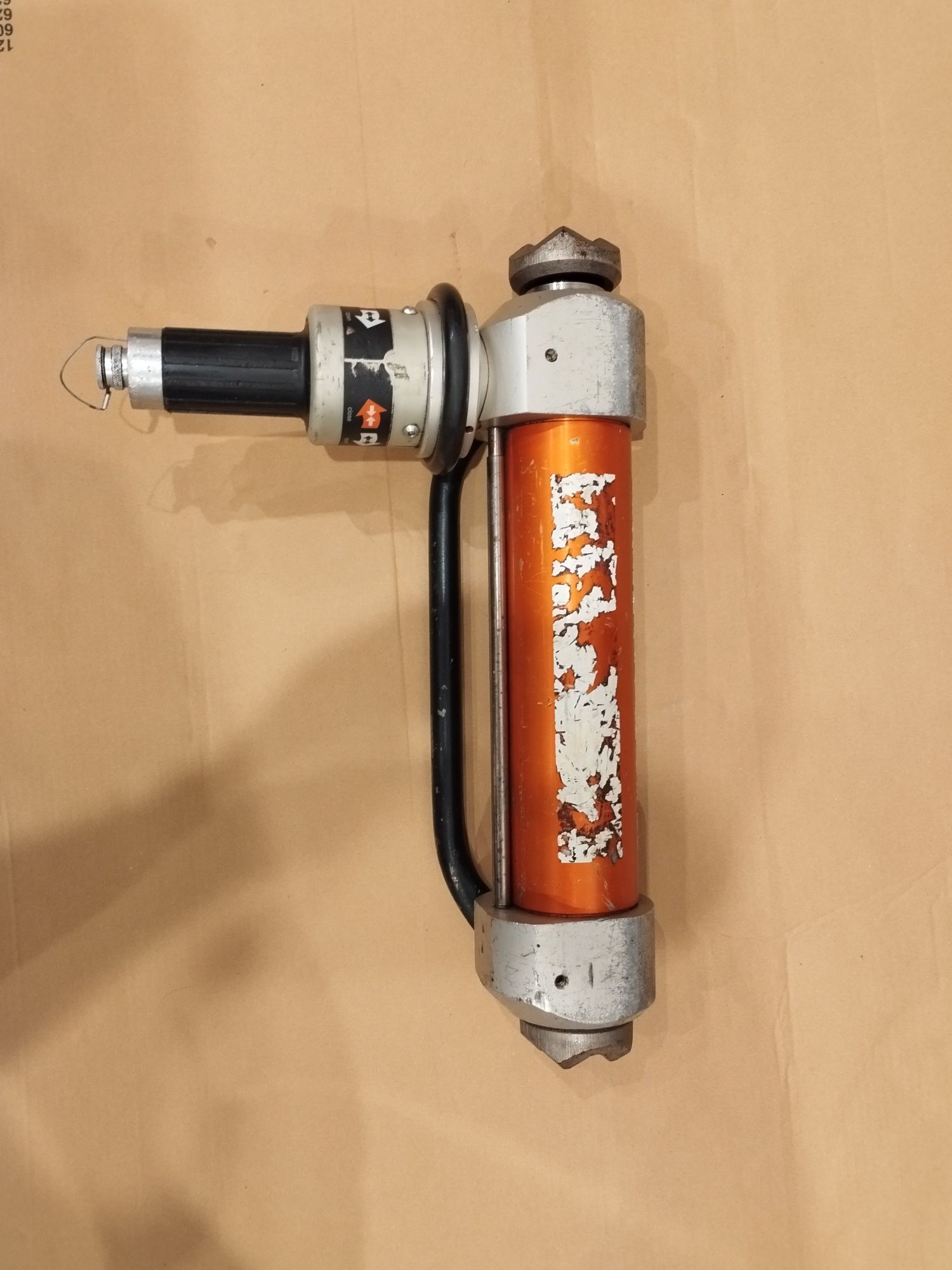 Holmatro rozpieracz kolumnowy TR3350+