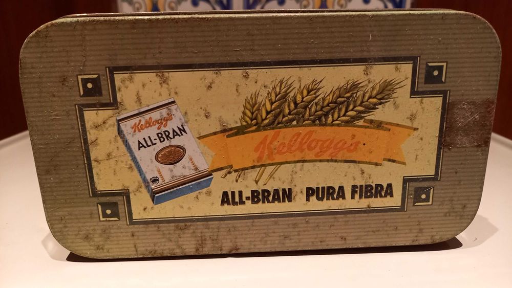 Antiguidade - Caixa metálica Kellog's All-Bran