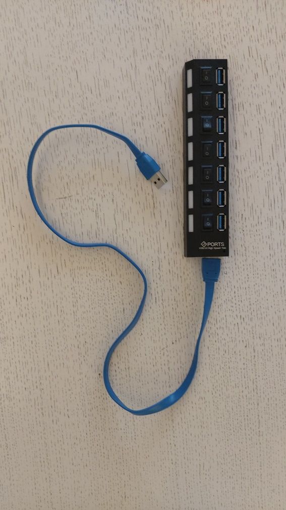 Port USB 3.0 Hub z wyłącznikami