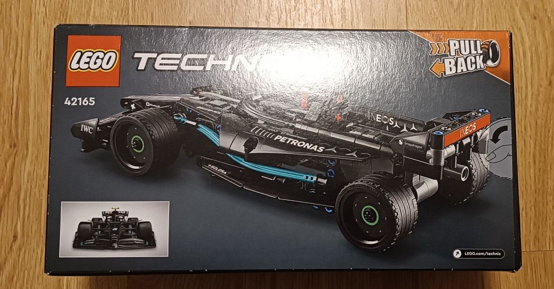 Lego technic Mercedes AMG F1