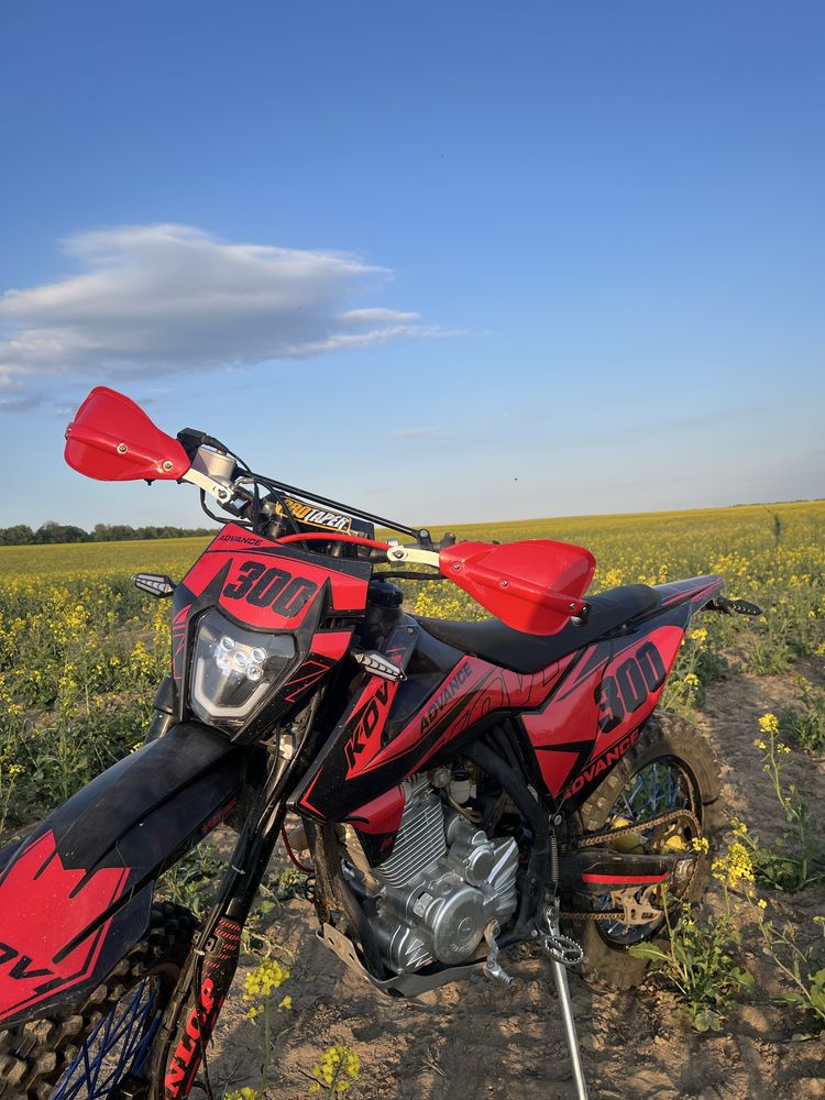 Продам свій Kovi Advance 300