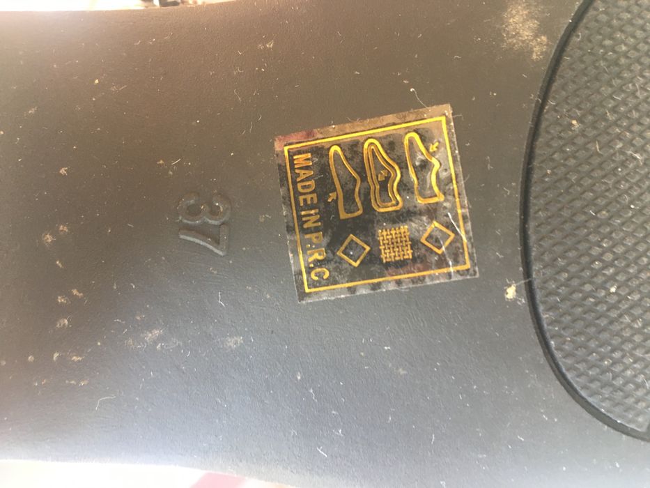 Botins de senhora novos