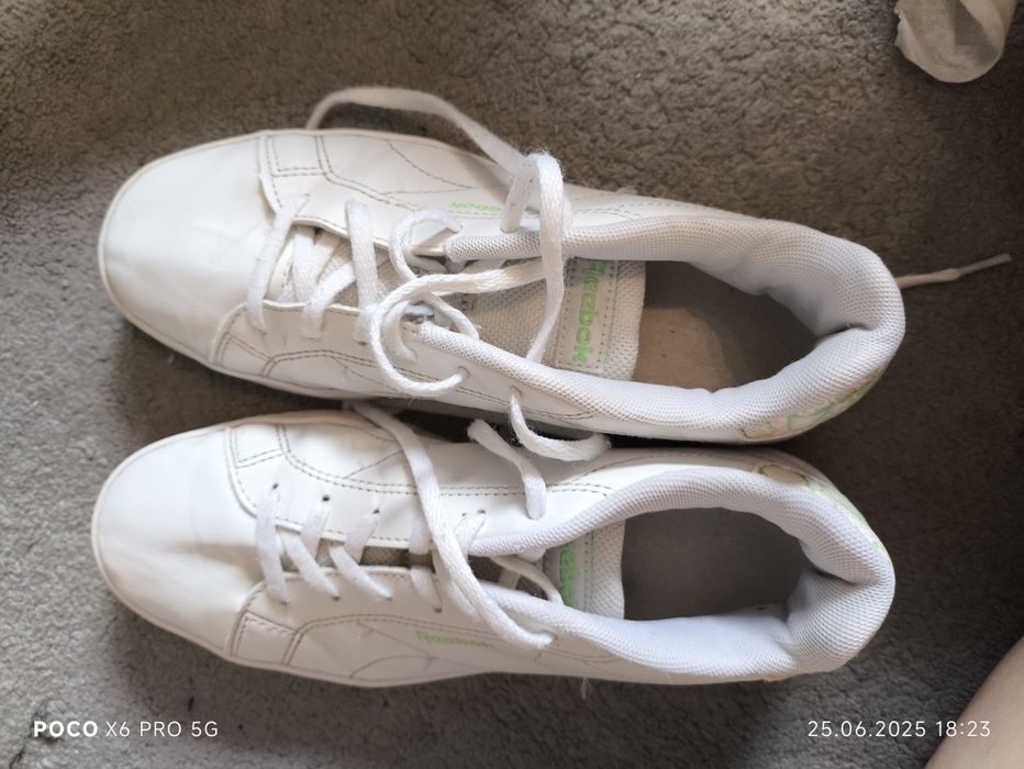 Reebok  rozmiar 37