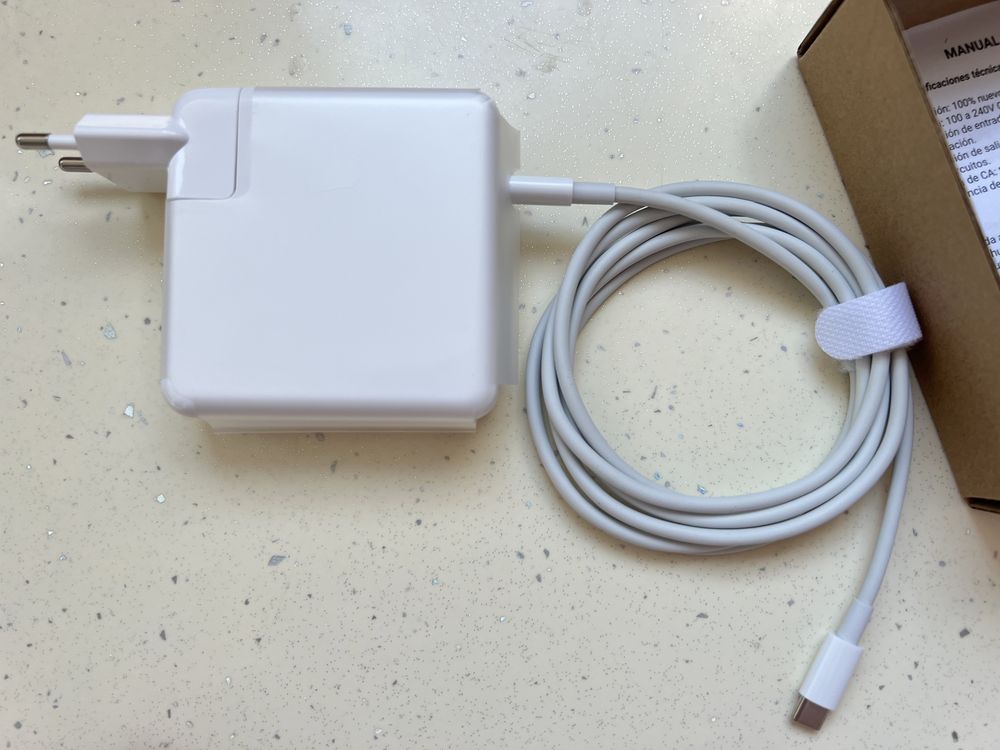 Зарядное Устройство Зарядка MacBook Макбук Air Pro USB C 96W с кабелем