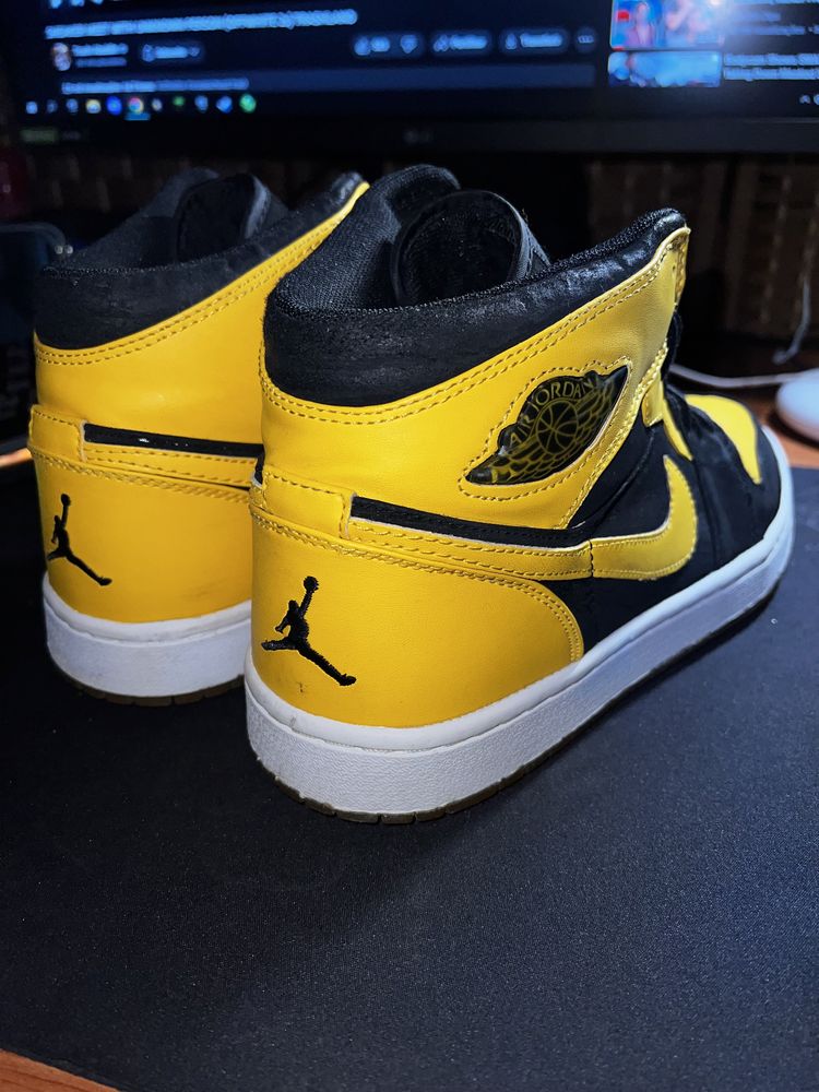 Jordan 1 retro new love 2007