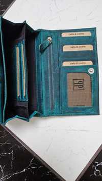 Damski portfel skórzany vintage Paolo Peruzzi