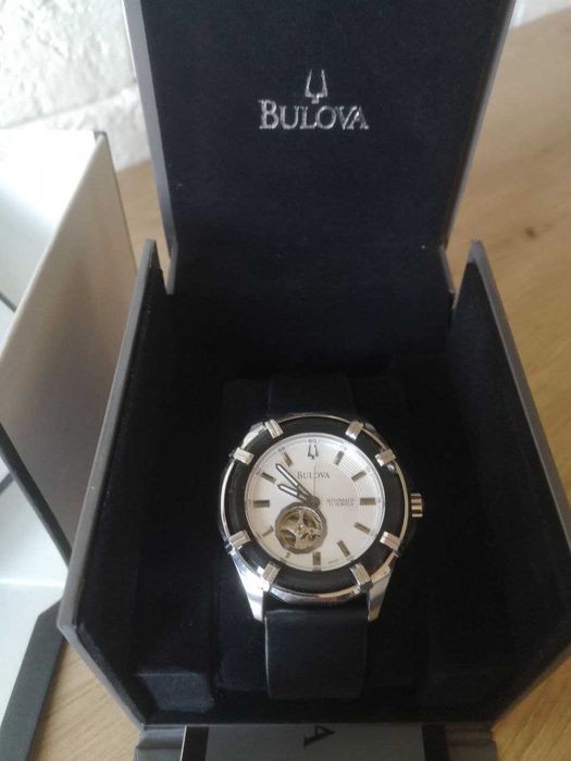 продам годинник BULOVA 96A123