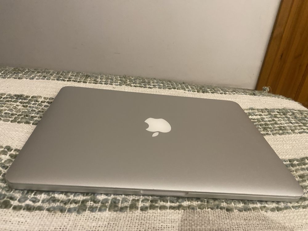 Macbook Pro Model A1502
