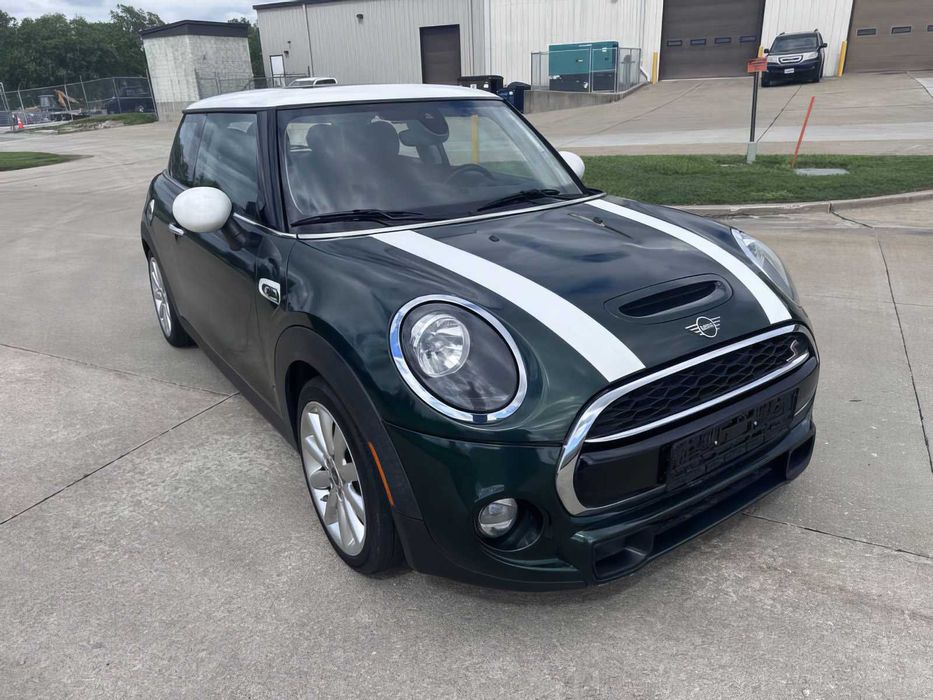 MINI Cooper      2019